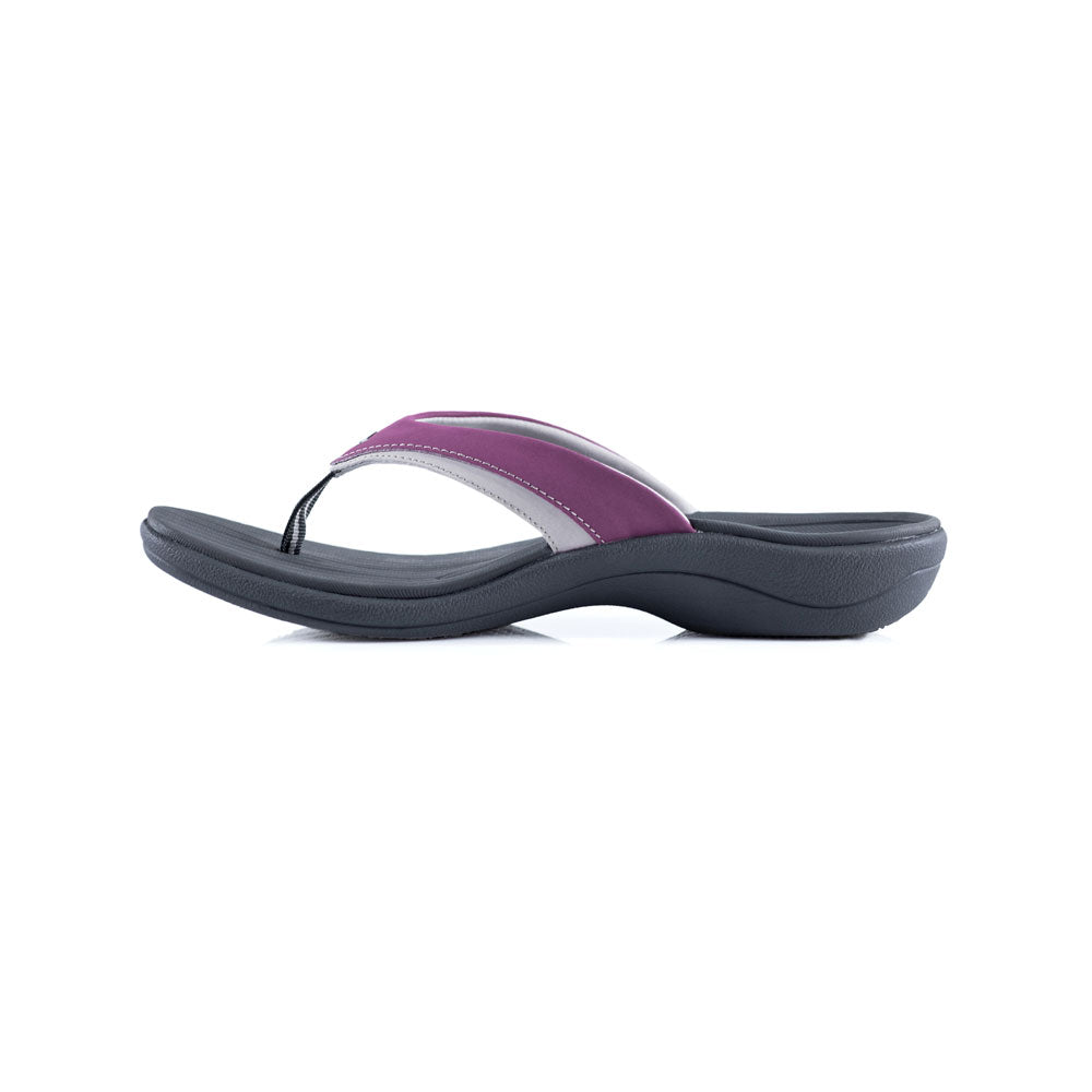 PowerStep Orthotic Arch Supporting Sandals for Women, profile view of orthotic sandal for women from inside showing arch, arch supporting sandals, flip flops, plum and charcoal #color_plum-charcoal