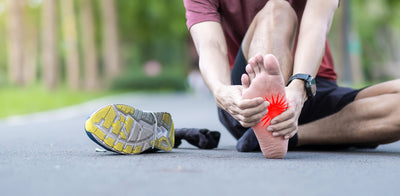 Plantar Fasciitis Symptoms - What to Look For and What to Do When It Gets Serious
